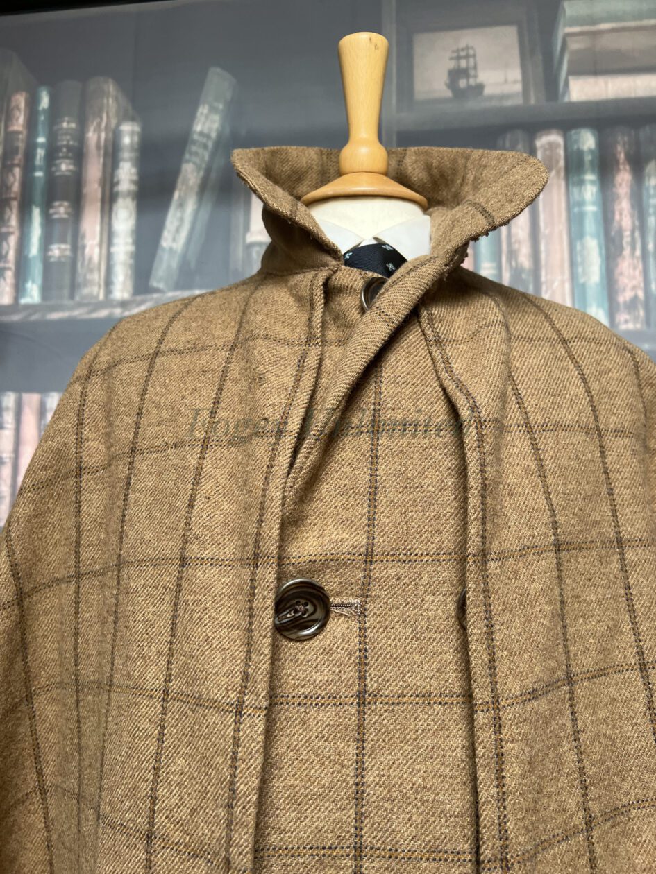 Gentleman's Inverness Cape or Ulster Cape . 44-46
