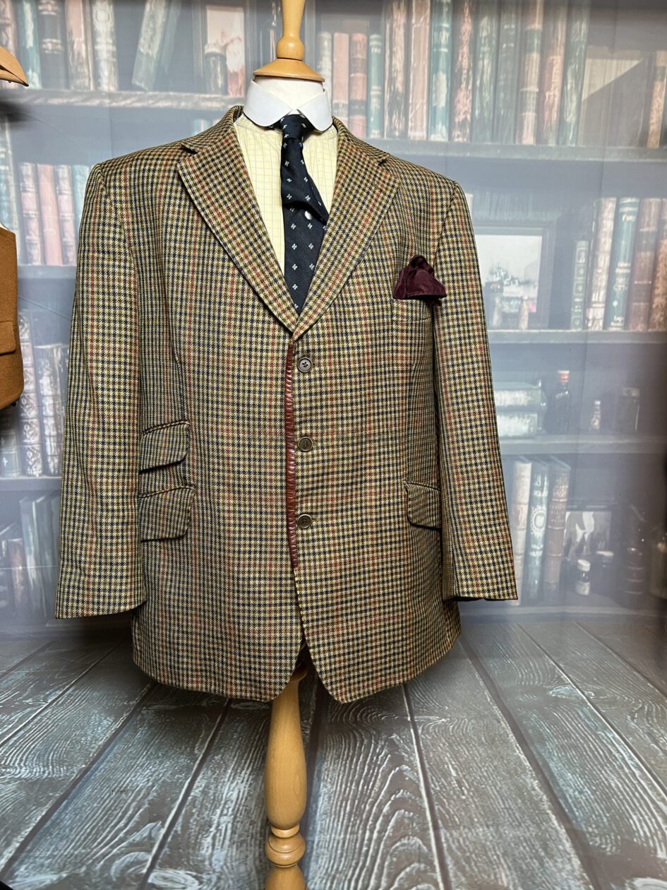 Lovely Magee Check Tweed Hacking Jacket 48