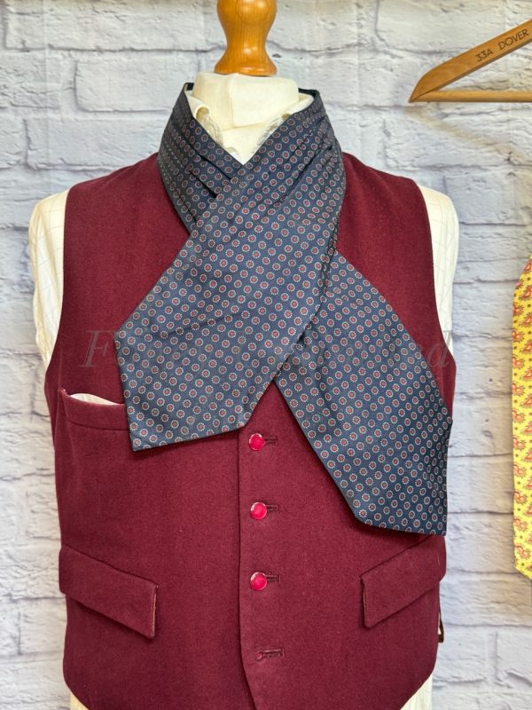 Vintage Gentleman's Cravat/Scarf/Ascot Many Colours available Smooth - Image 6