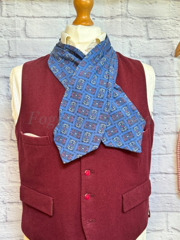 Vintage Gentleman's Cravat/Scarf/Ascot Many Colours available Smooth - Image 8