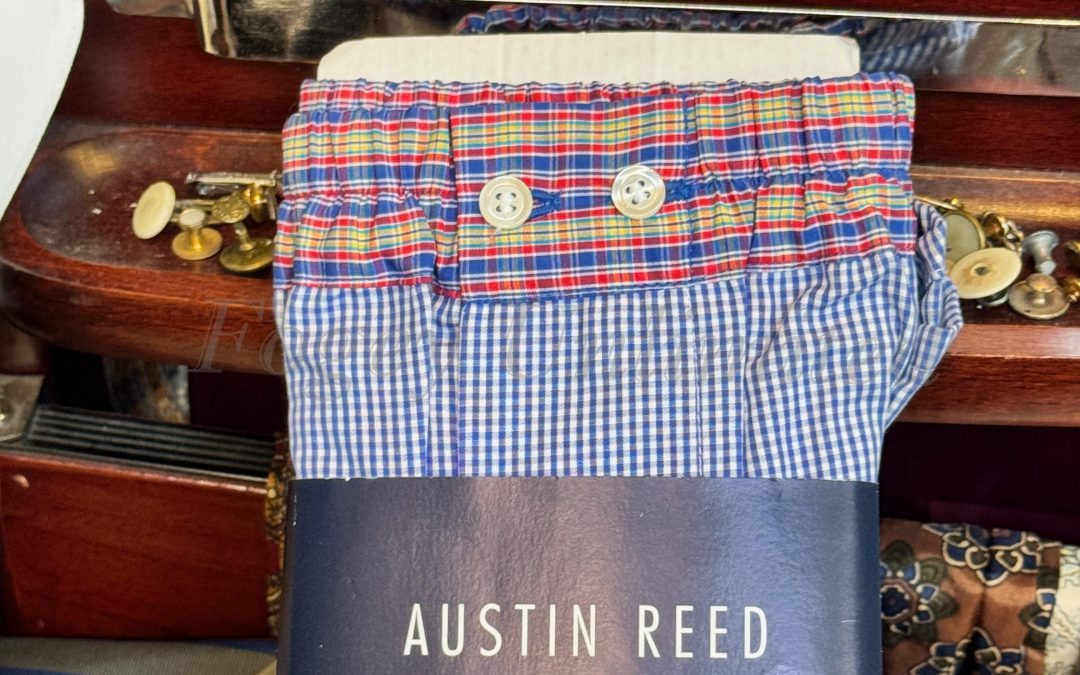 Traditional Cut Austin Reed Boxer Shorts NEW Old store stock Medium Waist 34-36″ Sky Blue